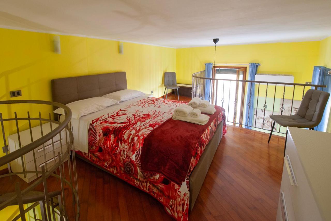 Апартаменты Casa "Positano" Da Ely - Salerno Centro Con Self Check-In Экстерьер фото