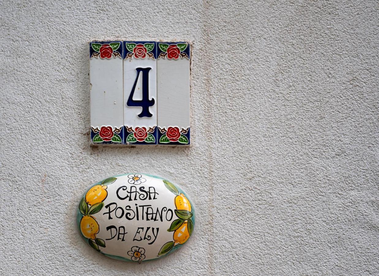 Апартаменты Casa "Positano" Da Ely - Salerno Centro Con Self Check-In Экстерьер фото